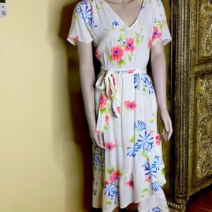 White floral Gap dress